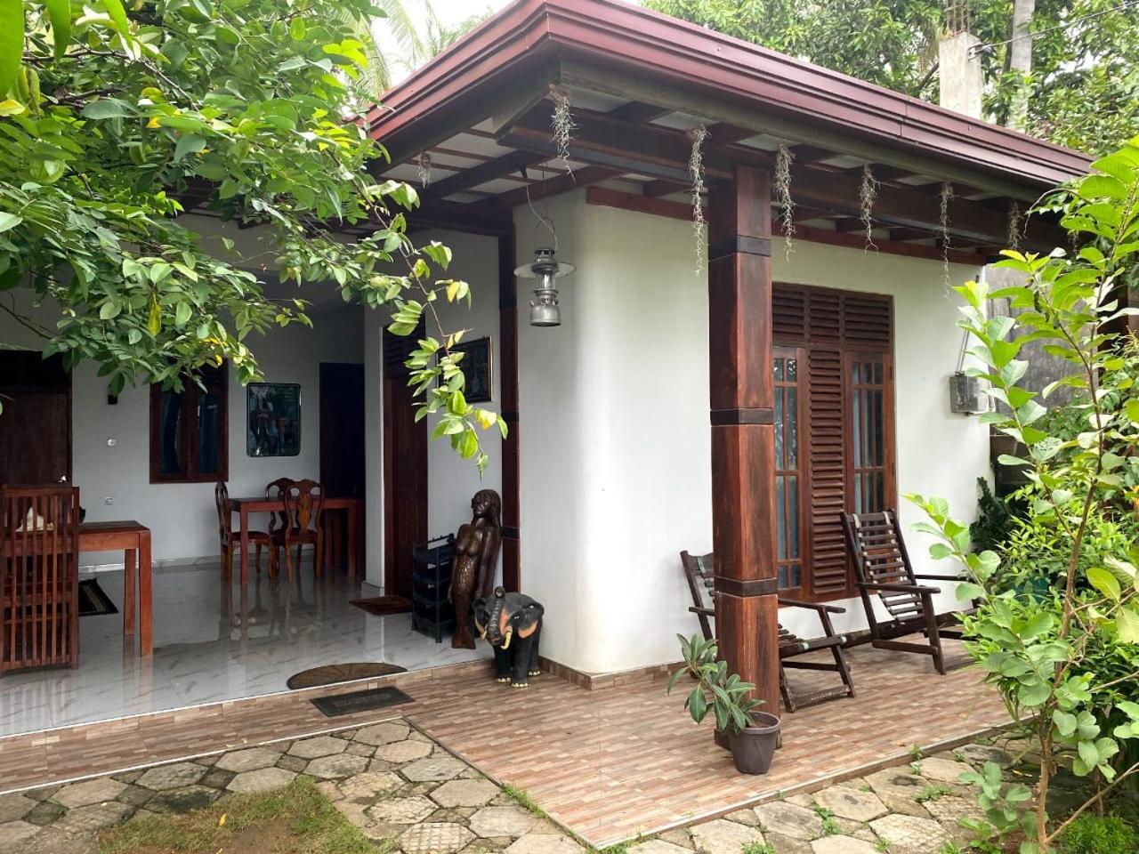 Hotel ทิซซามาฮารามา ภายนอก รูปภาพ
